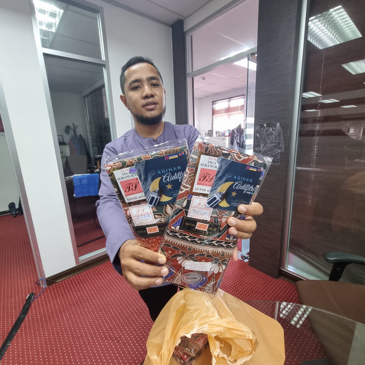 AGIHAN AIDILFITRI 1445H KEPADA AHLI PERTISA UMK - 4