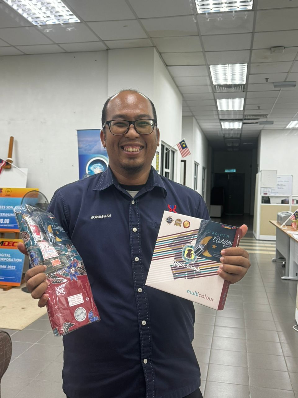 AGIHAN AIDILFITRI 1445H KEPADA AHLI PERTISA UMK - 11