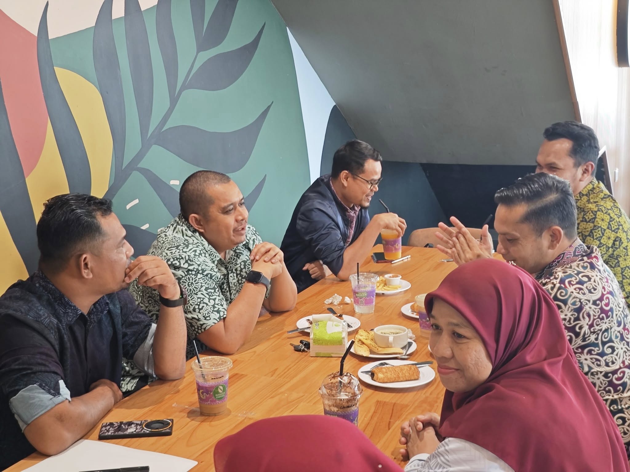 PERJUMPAAN EXCO PERTISA BERSAMA YBRS. PENDAFTAR UMK - 10