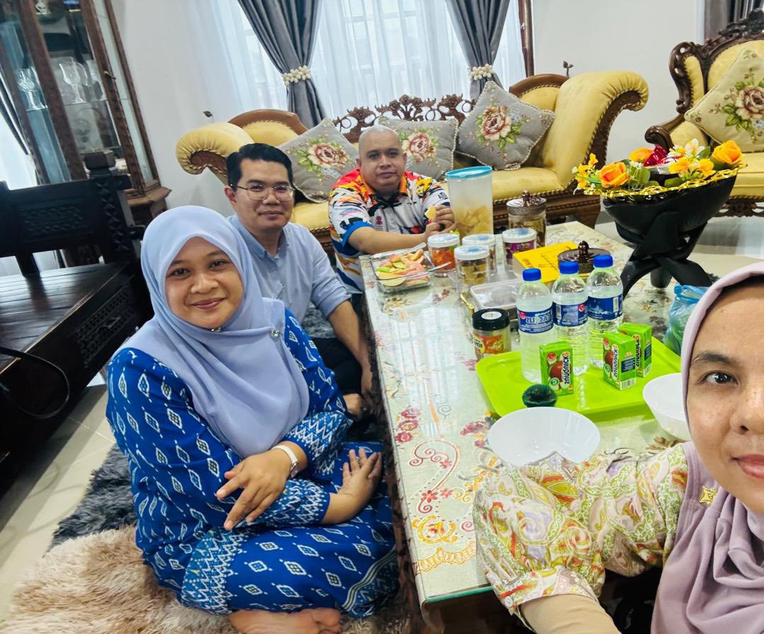 Melawat Puan Alifah Yang Diuji Dengan Kesihatan Yang Terjejas - 2