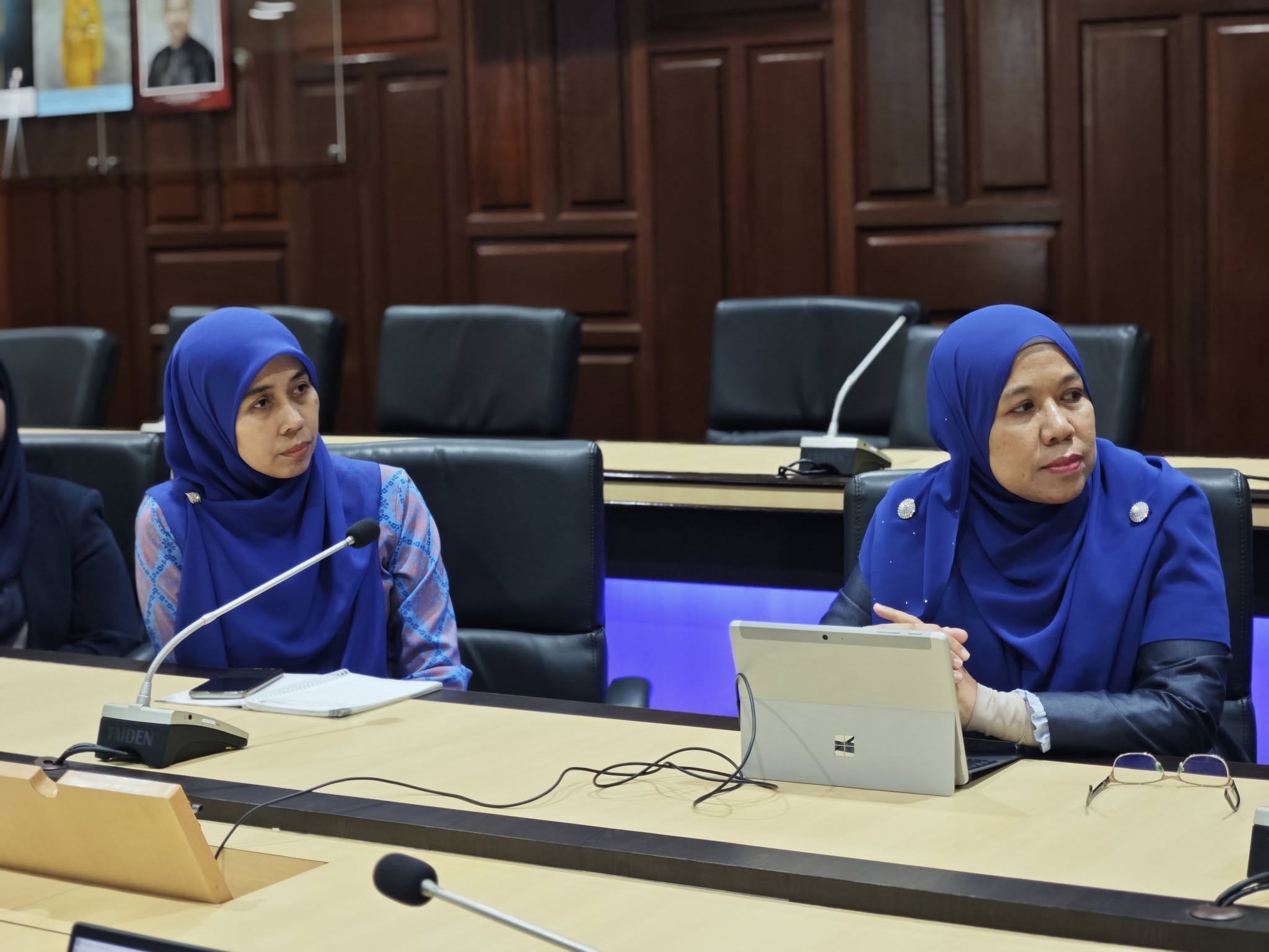 KUNJUNGAN HORMAT PERTISA BERSAMA NAIB CANSELOR UMK - 5