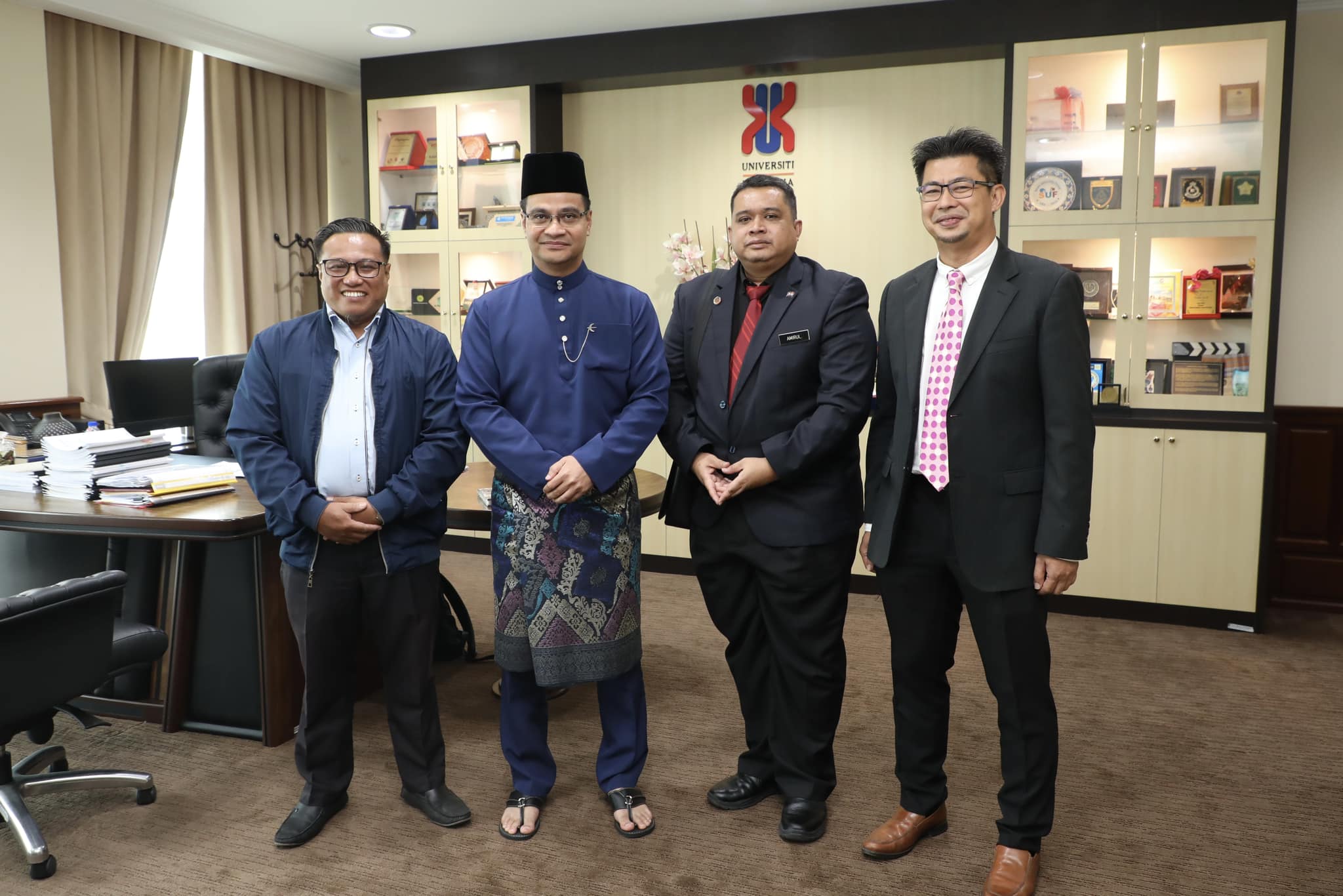 KEBERSAMAAN DAN KEHARMONIAN KESATUAN/PERSATUAN MENDUKUNG ASPIRASI UNIVERSITI